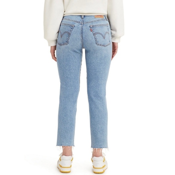 Levi’s Women’s Wedgie High Waist Straight Leg Jeans Size 32 Button Fly Raw Hem - Picture 3 of 12